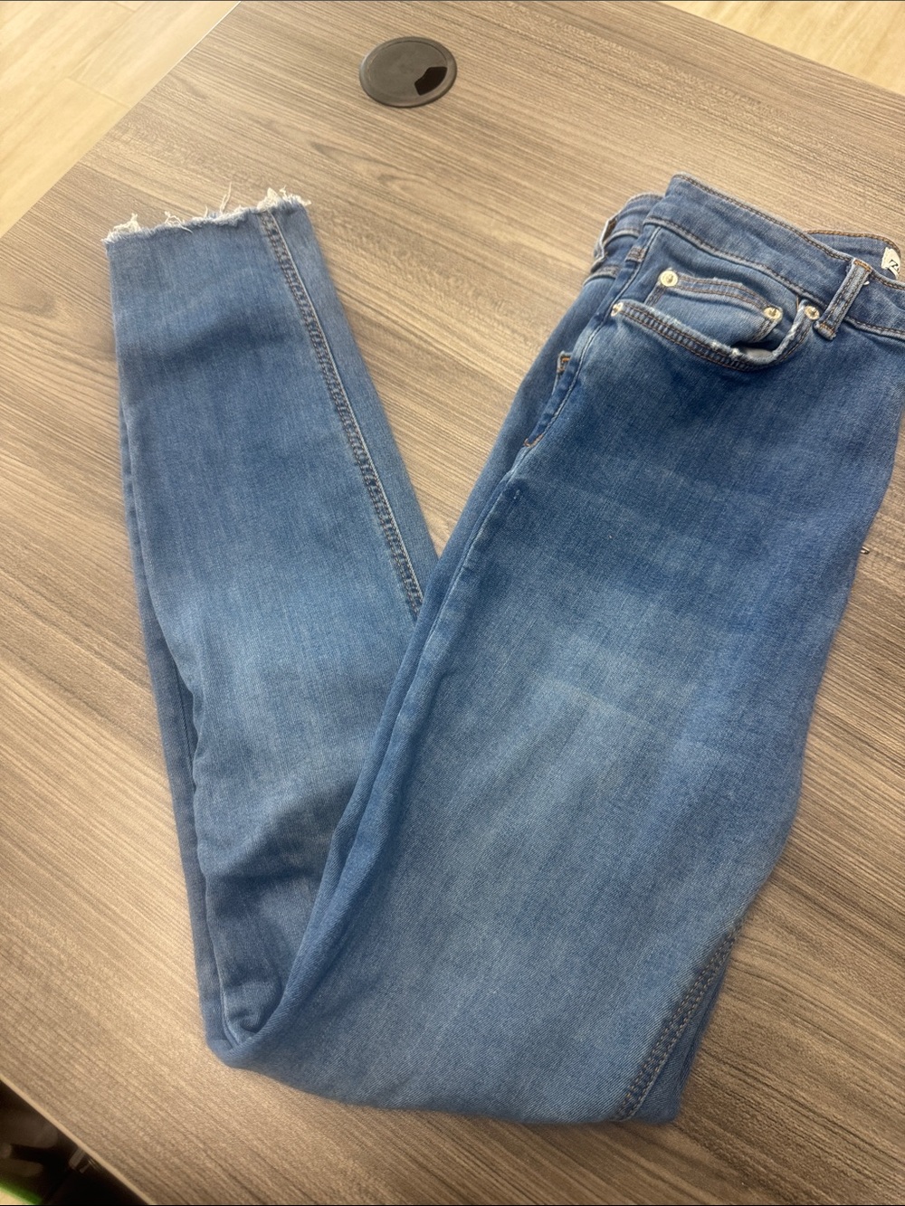 Zara Skinny Jeans in Medium Blue Wash